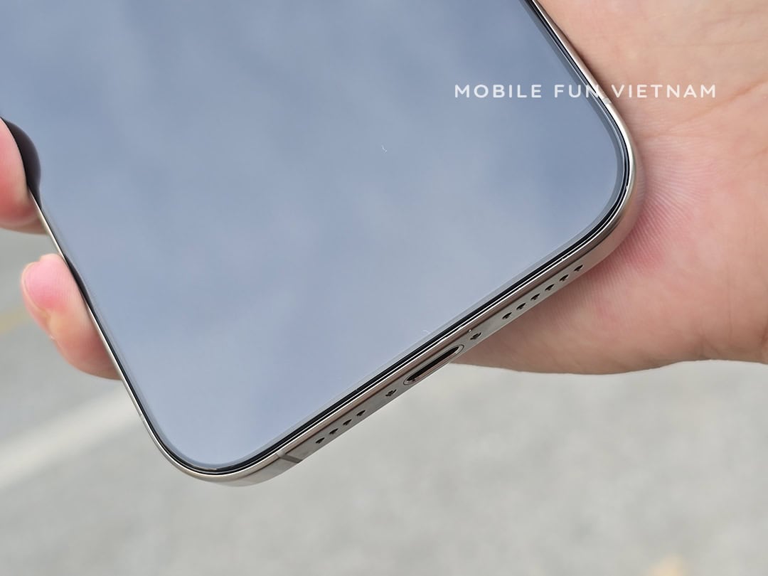 Cường Lực Không Lẹm Màn Hình Cho IPhone (10)